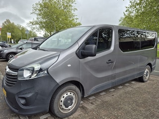 Opel Vivaro Combi BWJ 11-2015 | 1.6 CDTI L2H1 9 PERSOONS | TREKHAAK | AIRCO | NAVI | PDC | CRUISE | DONKER GLAS |