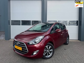 Hyundai ix20 1.6i Premium Panoramadak Parkeercamera Leder