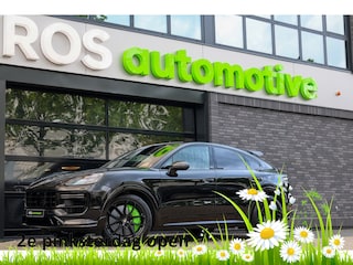 Porsche Cayenne 4.0 Turbo E-Hybrid GT | NAP! | TECHART | LICHTGEWICHT PAKKET | BURMESTER | 4WIELSTUURING | HUD | KERAMISCH |