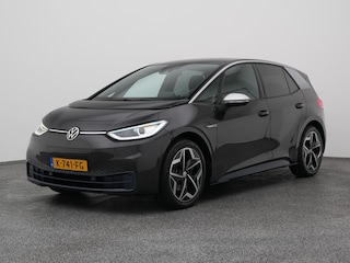 Volkswagen ID.3 First Plus 58 kWh | CAMERA | ADAPTIVE | STOEL- EN STUURVERW. | TREKHAAK