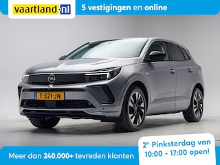Opel Grandland 1.6 Turbo 225PK Hybrid Elegance Level 3 Aut. [ Navi Camera Apple / Android Stoelverwarming Cruise ]