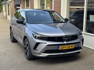 Opel Grandland 1.2 Turbo Ultimate Automaat, 130 Pk, Airco/ECC, Navigatie,