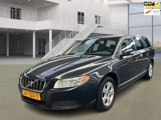Volvo V70 2.0|LEDER|NAVI|PSENSOR|LAGE KM MET NAP|BOEKJES|2XSLEUTELS