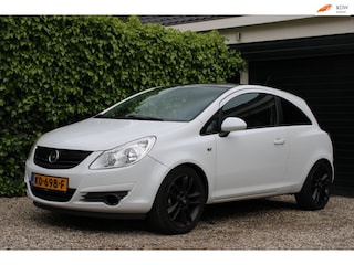 Opel Corsa 1.2-16V Color Edition | APK T/M 31-01-2027