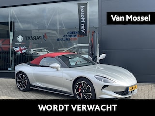 MG Cyberster GT AWD 77kWh 510pk | 1e-EIG | ACC | ECC | 360° Cam | 20"LMV | Navi |  Bose Sound | Warmtepomp | Launch Control | Vleugeldeuren | DAB | BTW Auto |
