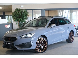 Cupra Leon 1.4 e-Hybrid VZ Copper 245PK Pano Sport Leder Acc Pdc Cam