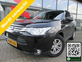 Mitsubishi Outlander 2.0 Business Edition AUTOMAAT | TREKHAAK | 1.600 KG TREKGEWICHT | DEALER ONDERHOUDEN | NAVIGATIE | VIERSEIZOENEN BANDEN |