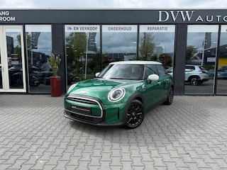 Mini Cooper 1.5 Premium plus edition