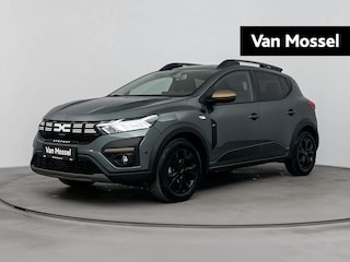 Dacia Sandero Stepway 1.0 TCe 90Pk Extreme | Navigatie | Apple & Android Carplay | Schuif-Kanteldak | Trekhaak | Climate Control | Parkeersensoren Voor & Achter | Achteruitrijcamera | Keyless Entry | Privacy Glass |