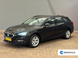 Seat Leon Sportstourer 1.0 TSI Reference | Achterbank in delen neerklapbaar | Bandenspanningscontrolesysteem | Bluetooth telefoonvoorbereiding