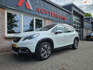Peugeot 2008 1.2 PureTech GT-line Panoramadak! Trekhaak! Carplay! Airco/Clima! Cruise Control! Nette/Mooie Auto!