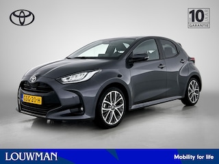 Toyota Yaris 1.5 Hybrid 130 Executive | BTW Voertuig | Stoelverwarming | Draadloos laden |