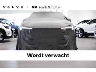 Volvo V60 2.0 B4 Essential Edition Adaptieve Cruise Control | BLIS | Lederen bekleding | Stoel en stuurwiel verwarming | Google services | Achterbank verwarmd |