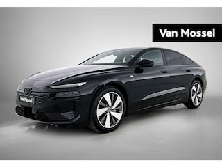 Audi A6 e-tron S edition 83 kWh | Navigatie | Apple Carplay | Adaptieve Cruise Control | Achteruitrij Camera | Climate Control | Privacy glas | Matrix Koplampen | Tech Pakket Plus | Omgeving camera's | MMI-bijrijdersscherm | 20" lichtmetalen velgen |