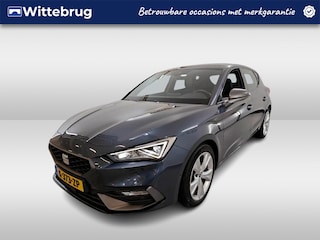 Seat Leon 1.0 TSI FR Business Intense Tech Navigatie / Parkeersensoren / Camera / Stoelverwarming / Clima / LED