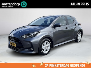 Toyota Yaris 1.5 Hybrid 115 Active | Parkeersensoren | Stoel- + stuurverwarming | Carplay | Licht metalen velgen |
