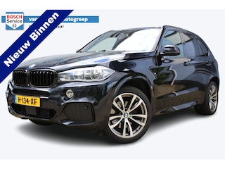BMW X5 xDrive40d High Executive M-Sport | Panorama dak | Soft close | Head-Up Display | Elektrisch wegklapbare trekhaak | Eletrisch verstelbare stoelen met memory | Harma/Kardon Audiosysteem | Stoelverwarming voor + achter | 360* Camera | Elektrische kofferbakklep | Adaptive cruise | Lane assist | Elektrisch verstelbaar stuurkolom | Keyless entry/start | Dodehoekdetectie | Apple CarPlay/Android Auto |