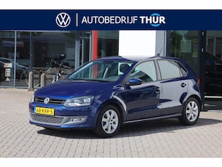 Volkswagen Polo 1.2 TSI Highline 2 de eigenaar, door ons geleverd, NL auto, airco, cruise control, LMV, privacy glas en sportstoelen