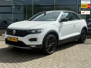 Volkswagen T-Roc 1.5 TSI Black-Style/BEATS/DODEHOEK/PDC/DIGITAL DASH/TREKHAAK