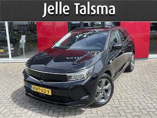 Opel Grandland 1.2 Turbo | 18" Velgen | Camera | Stoel/Stuurwiel verwarming | regensensor | Navigatie