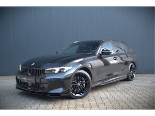 BMW 3-serie Touring 330i xDrive High Excecutive M Sport | M Performance | Stoelverwarming | Camera | Navigatie | Parkeersensoren | Apple Carplay | Keyless | HIFI | Adaptive Cruise Control | DAB | LED | BTW | Fabrieksgarantie