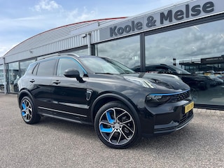 Lynk & Co 01 1.5 261pk PHEV 7DCTH , PANODAK , ADAPTIVE CC , CARPLAY