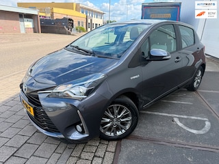 Toyota Yaris 1.5 HYBRID Design Sport 2018 AUTOMAAT CAM NAVI HISTORIE NAP