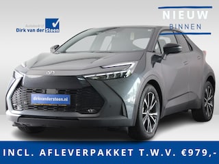 Toyota C-HR 2.0 Plug-in Hybrid 220 Style | Dodehoekdetectie | Stuurwiel En Voorstoelen Verwarmd | Elektrische Achterklep | Grootlichtassistent | Draadloze Telefoonlader |