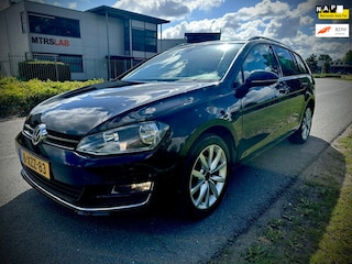Volkswagen Golf Variant 1.2 TSI Business Edition, automaat, leer, navi, massagestoel