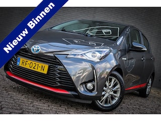 Toyota Yaris 1.5 Hybrid Design Net binnen - Nu al te bezichtigen