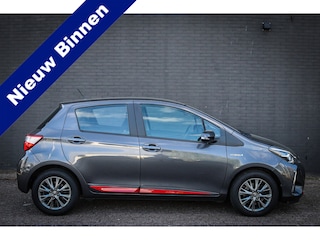 Toyota Yaris 1.5 Hybrid Design Net binnen - Nu al te bezichtigen