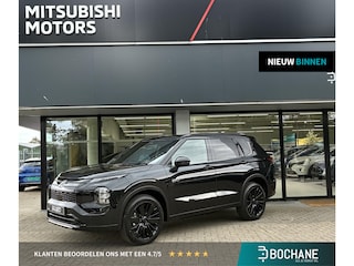 Mitsubishi Outlander 2.4 PHEV BlackEdition NIEUW UIT VOORRAAD LEVERBAAR | BlackEdition | Lederen Bekleding | Verwarmbare stoelen | Stoelventilatie voor | Adaptieve Cruise Control | Parkeersensoren voor- en achter | Verwarmbare achterbank | Panoramadak Elektrisch | 8 jaar fabrieksgarantie