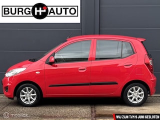 Hyundai i10 1.1 i-Drive Cool 5 deurs - AIRCO - LM VELGEN - EL. RAMEN - CPV - RADIO/CD MP3 - AUX/IPOD/USB - STUURBEKRACHTIGING - NL AUTO - APK TM 26-11-2026 -