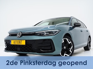 Volkswagen Passat Variant 1.5 eHybrid R-Line Edition | Panoramadak | Vol Leder | Harman/Kardon | HUD | Massage | Trekhaak
