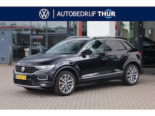 Volkswagen T-Roc 1.5 TSI Sport NL auto 1ste eigenaar door ons onderhouden, 18" LMV, trekhaak, privacy glas, zwarte hemel, digital cockpit, navigatie, Full led, ACC en app connect