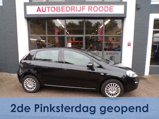 Fiat Punto Evo 1.2 Pop AIRCO,ZEER GOED ONDERHOUDEN !!! ""ZONDAG OPEN ""