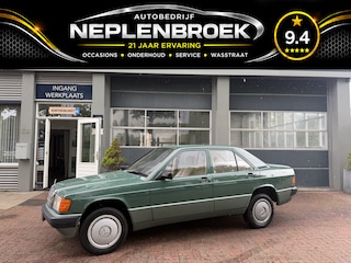 Mercedes-Benz 190-serie 2.0 Bj 1988 Automaat Uniek Schuurvonds moet gezien worden !!
