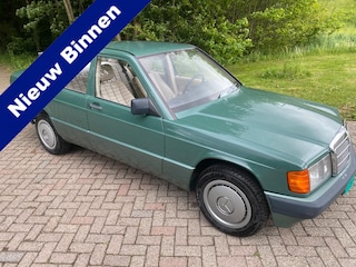 Mercedes-Benz 190-serie 2.0 Bj 1988 Automaat Uniek Schuurvonds moet gezien worden !!