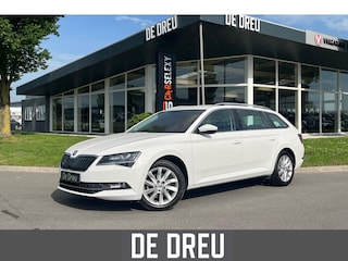 Skoda Superb Combi 1.5 TSI ACT Style Business | TREKHAAK | MEMORY | CAMERA |