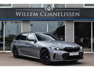 BMW 3-serie Touring 330e M-Sport Camera 19" Head Up Carplay HiFi