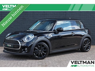 Mini Cooper 1.5 Chili FACELIFT NAVI PDC AIRCO NL AUTO