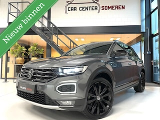 Volkswagen T-Roc 1.5 TSI Sport Black Style/ Camera/ CarPlay/ 19''LMV
