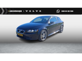 Volvo C30 2.4i Summum | Stoelverwarming | Navigatie | Exterieur styling | Spoiler | Sport Chassis | BLIS | Leder | High Performance audio | Extra getint glas | Parkeersensoren |