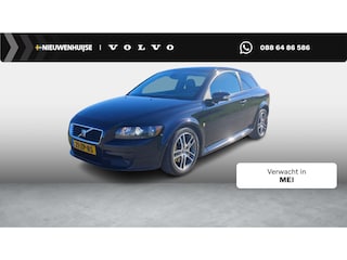 Volvo C30 2.4i Summum | Stoelverwarming | Navigatie | Exterieur styling | Spoiler | Sport Chassis | BLIS | Leder | High Performance audio | Extra getint glas | Parkeersensoren |