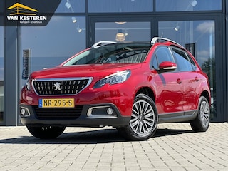 Peugeot 2008 1.2 Blue Lion 110pk Trekhaak / Panoramadak / Navigatie / All Seasonbanden / Armsteun