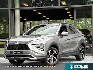 Mitsubishi Eclipse Cross 2.4 PHEV Intense+ | Carplay | Navigatie | Parkeersensoren voor en achter / Achteruitrijcamera | Dealeronderhouden | FABRIEKSGARANTIE TOT 2030! |