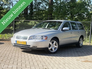 Volvo V70 2.0T /1E EIG/ CRUISE/ TRKHK/AIRCO/ NAP/PDC/LEDER/