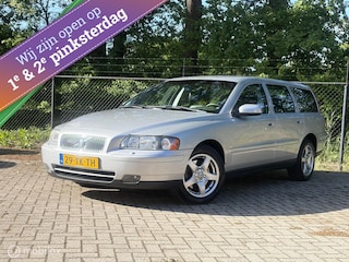 Volvo V70 2.0T /1E EIG/ CRUISE/ TRKHK/AIRCO/ NAP/PDC/LEDER/