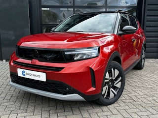 Opel Frontera Electric GS 44 kWh | 2+6 JAAR GARANTIE| CAMERA + SENSOREN| DODEHOEK DETECTIE| STUUR, STOEL EN VOORRUITVERWARMING| AGR COMFORTSTOELEN| LED|