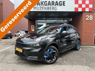 Lynk & Co 01 1.5 PHEV // INFINITY SOUND // SCHUIF-KANTELDAK // NAVI+CARPLAY // ELEK. ACHTERKLEP // ADAPTIVE CRUISE // STOELVERWARMING //